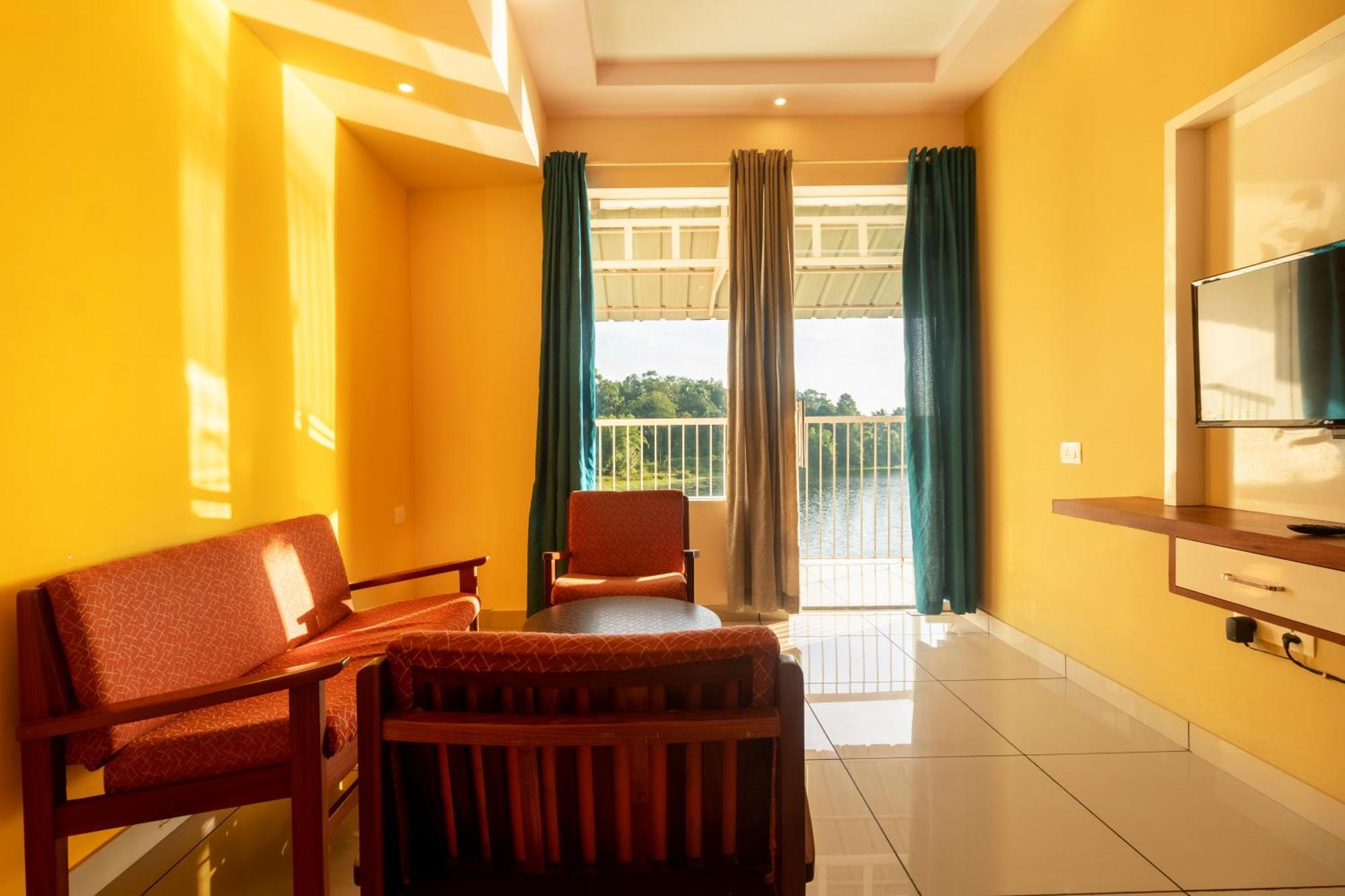 Karapuzha Village Resort Wayanad Bagian luar foto